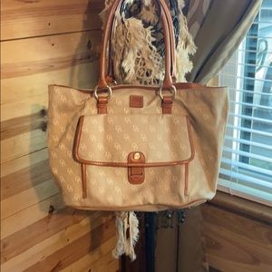 Dooney and Bourke tan large purse